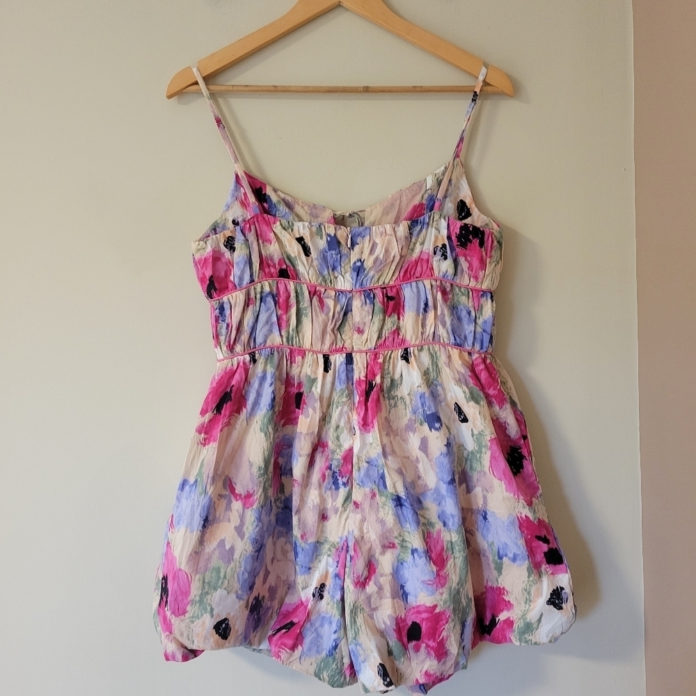 AUREUM Floral Watercolor Spaghetti-Strap Romper in Pink, Blue, Cream - Picture 3 of 9
